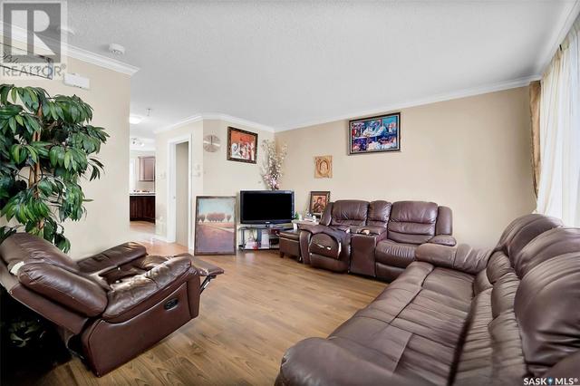 306 - 810 Hampton Circle, House detached with 4 bedrooms, 4 bathrooms and null parking in Saskatoon SK | Image 5
