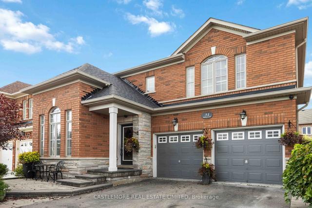 31 Baylawn Circ, House detached with 4 bedrooms, 3 bathrooms and 6 parking in Brampton ON | Image 12
