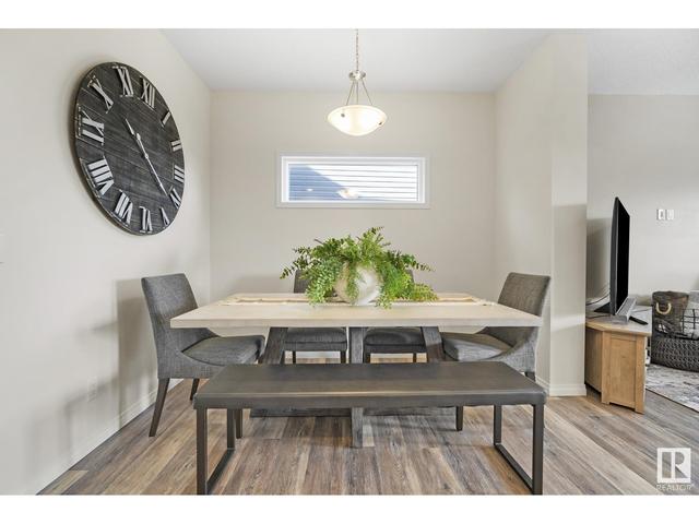 17476 76 St Nw, House semidetached with 3 bedrooms, 2 bathrooms and null parking in Edmonton AB | Image 17