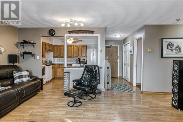 190 Mountain Street Unit# 1206, Condo with 2 bedrooms, 1 bathrooms and null parking in Markstay Warren ON | Image 11