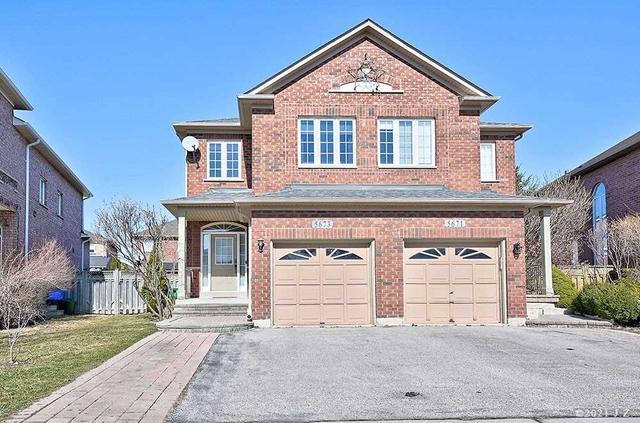 5673 Longboat Ave, House semidetached with 3 bedrooms, 4 bathrooms and 3 parking in Mississauga ON | Image 1