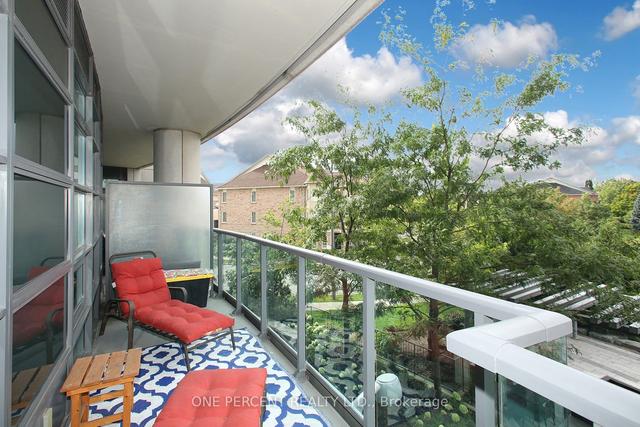 212 - 35 Brian Peck Cres, Condo with 2 bedrooms, 2 bathrooms and 1 parking in Toronto ON | Image 19