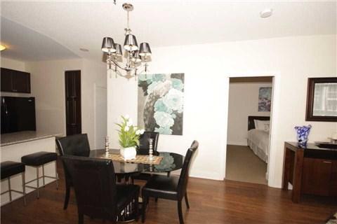 518 - 135 Village Green Sq, Condo with 2 bedrooms, 2 bathrooms and 1 parking in Toronto ON | Image 4