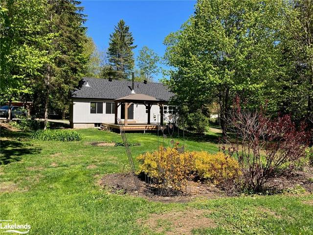 798 Muskoka 3 Road, House detached with 2 bedrooms, 2 bathrooms and null parking in Huntsville ON | Image 12
