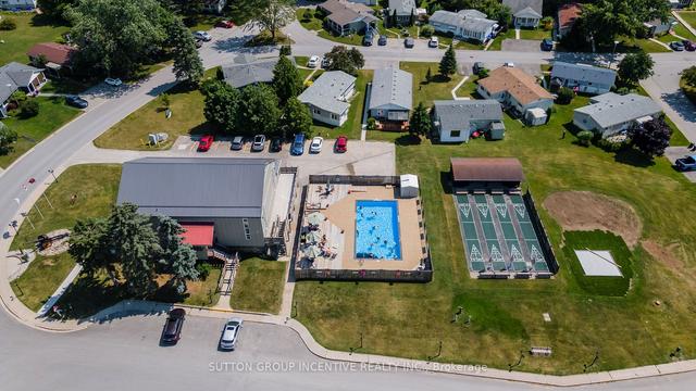 80 Linden Lane, House detached with 2 bedrooms, 1 bathrooms and 2 parking in Innisfil ON | Image 10