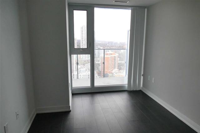 3205 - 50 Wellesley St E, Condo with 1 bedrooms, 1 bathrooms and 0 parking in Toronto ON | Image 2
