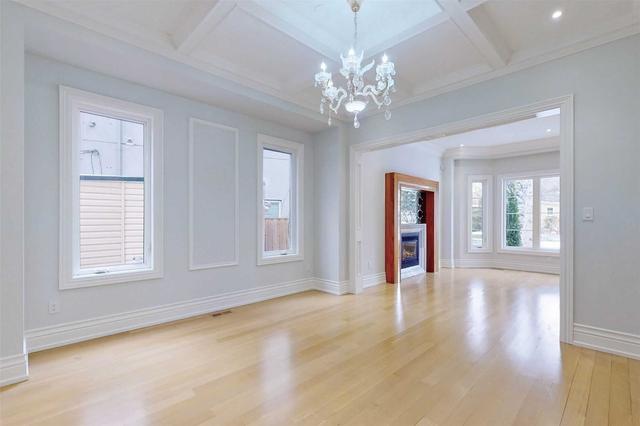 7 Malabar Pl, House detached with 5 bedrooms, 7 bathrooms and 9 parking in Toronto ON | Image 37