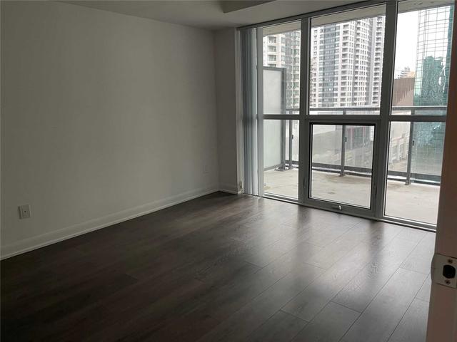 1002 - 5168 Yonge St, Condo with 1 bedrooms, 1 bathrooms and 1 parking in Toronto ON | Image 5