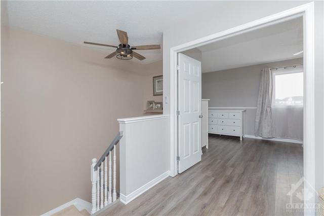 1537 Demeter Street, Townhouse with 3 bedrooms, 2 bathrooms and 3 parking in Ottawa ON | Image 13