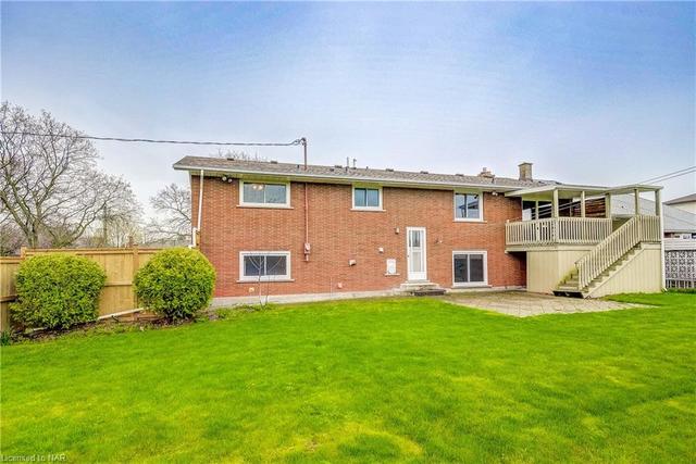 30 Joanna Drive, House detached with 3 bedrooms, 1 bathrooms and 6 parking in St. Catharines ON | Image 24