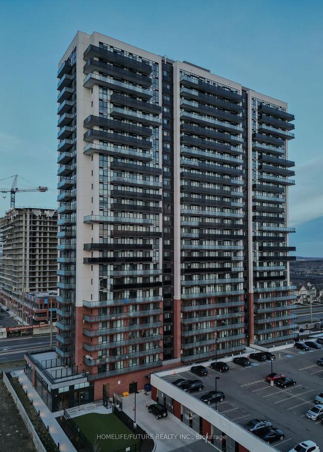 1002 - 2550 Simcoe St N, Condo with 1 bedrooms, 1 bathrooms and 1 parking in Oshawa ON | Image 1