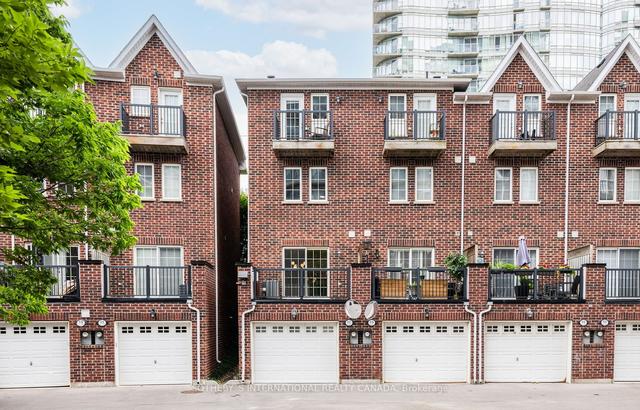 th27 - 6 Windermere Ave, Townhouse with 3 bedrooms, 2 bathrooms and 2 parking in Toronto ON | Image 13