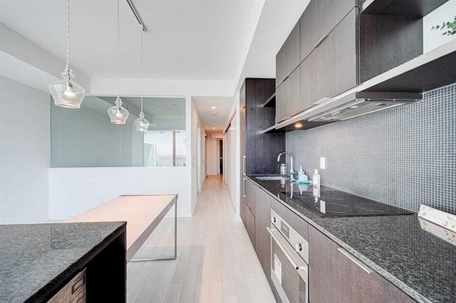 4211 - 197 Yonge St, Condo with 1 bedrooms, 1 bathrooms and 1 parking in Toronto ON | Image 17