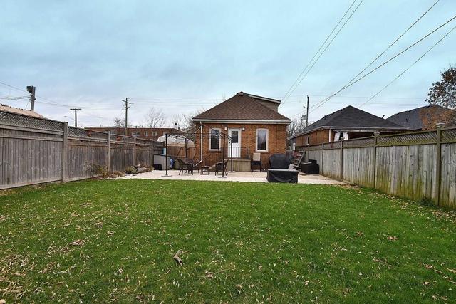 293 Fairfield Ave, House detached with 2 bedrooms, 1 bathrooms and 2 parking in Hamilton ON | Image 27