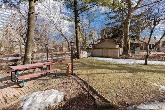 31 Poyntz Ave, House detached with 3 bedrooms, 2 bathrooms and 8 parking in Toronto ON | Image 20