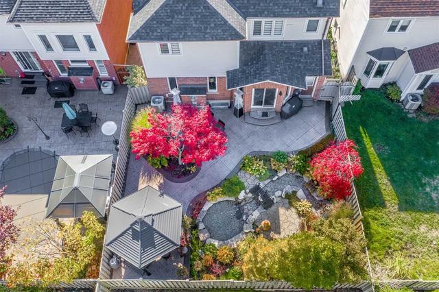 7083 Drumcashel Crt, House detached with 4 bedrooms, 4 bathrooms and 4 parking in Mississauga ON | Image 27