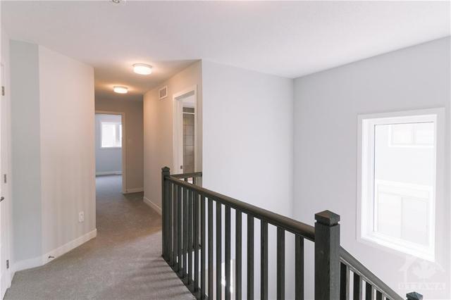 658 Cygnus Street, Townhouse with 4 bedrooms, 3 bathrooms and 2 parking in Ottawa ON | Image 14