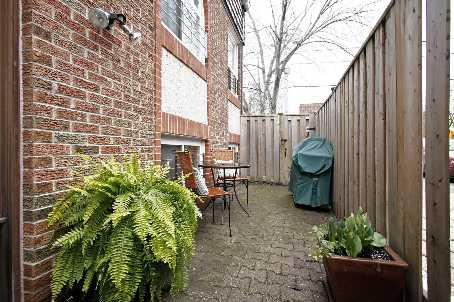 th14 - 350 Gerrard St E, Townhouse with 2 bedrooms, 2 bathrooms and 2 parking in Toronto ON | Image 8