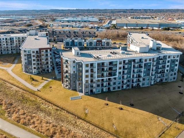 218 - 125 Shoreview Place, Condo with 1 bedrooms, 1 bathrooms and 1 parking in Hamilton ON | Image 3