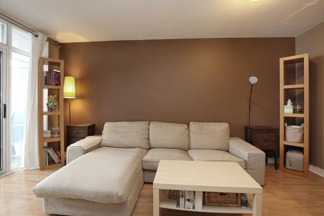 332 - 18 Mondeo Dr, Condo with 1 bedrooms, 1 bathrooms and 1 parking in Toronto ON | Image 10