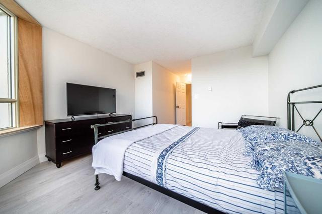 213 - 175 Bamburgh Circ, Condo with 1 bedrooms, 2 bathrooms and 1 parking in Toronto ON | Image 12