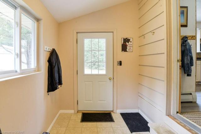 1014 Manitoba Street, House detached with 3 bedrooms, 1 bathrooms and 8 parking in Bracebridge ON | Image 4