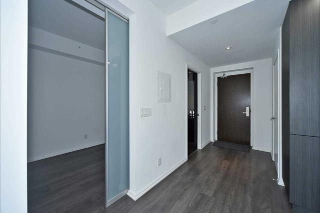 5107 - 70 Temperance St, Condo with 1 bedrooms, 1 bathrooms and 0 parking in Toronto ON | Image 6