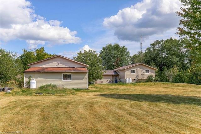 3707 Stage Coach Road, House detached with 4 bedrooms, 2 bathrooms and 6 parking in South Frontenac ON | Image 34