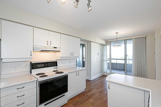 911 - 610 Bullock Dr, Condo with 2 bedrooms, 2 bathrooms and 1 parking in Markham ON | Image 4