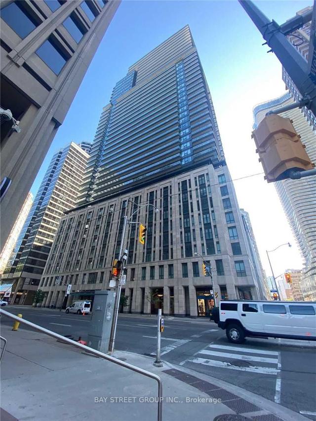 1315 - 955 Bay St, Condo with 1 bedrooms, 1 bathrooms and 0 parking in Toronto ON | Image 10