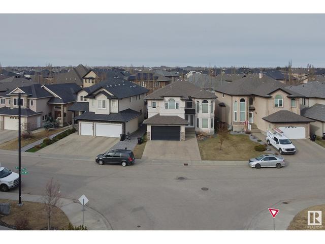 17403 110 St Nw, House detached with 7 bedrooms, 5 bathrooms and null parking in Edmonton AB | Image 4