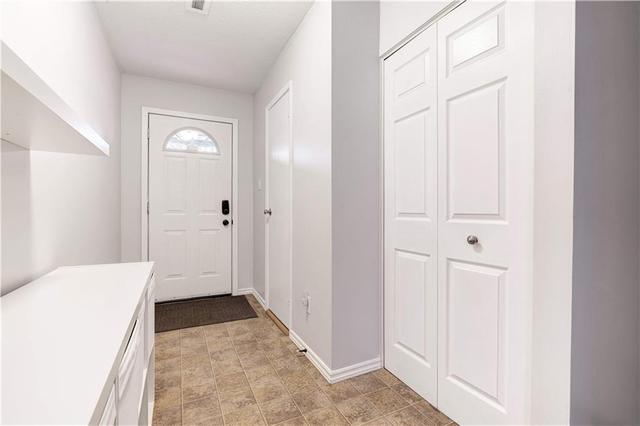 f - 665 West Street, House attached with 3 bedrooms, 1 bathrooms and 1 parking in Brantford ON | Image 2