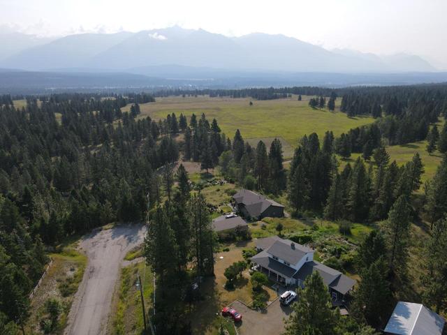4152 Elk Drive, House detached with 3 bedrooms, 2 bathrooms and null parking in East Kootenay E BC | Image 6