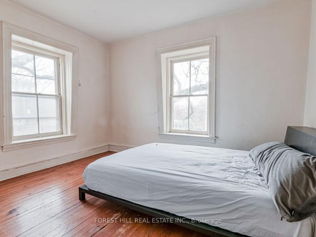 137 Summerhill Ave, House attached with 3 bedrooms, 2 bathrooms and 1 parking in Toronto ON | Image 10