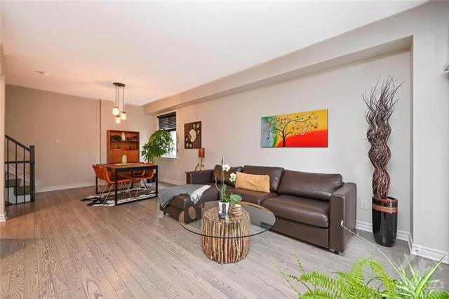78 Stockholm Private, Townhouse with 3 bedrooms, 3 bathrooms and 2 parking in Ottawa ON | Image 10