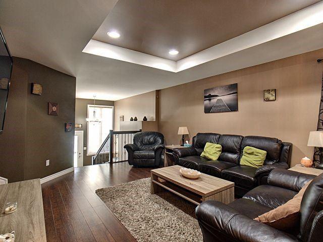 11945 Boulder Cres, House attached with 2 bedrooms, 3 bathrooms and 2 parking in Windsor ON | Image 3