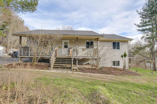 12 Catharine Cres, House detached with 3 bedrooms, 3 bathrooms and 8 parking in Bracebridge ON | Image 23