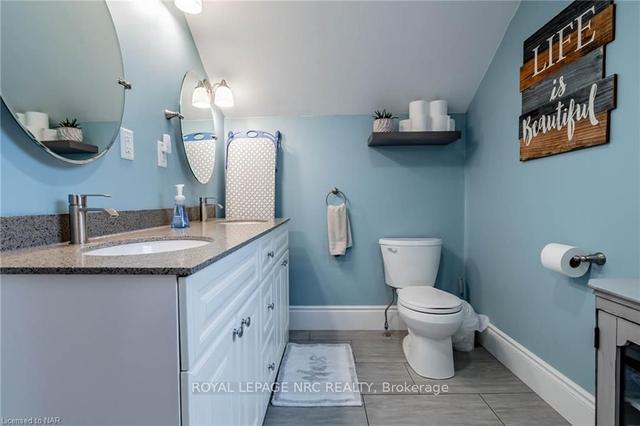 79 Mccain St, House detached with 3 bedrooms, 2 bathrooms and 7 parking in Port Colborne ON | Image 7
