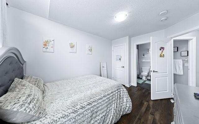 831 Cook Cres, House attached with 3 bedrooms, 4 bathrooms and 2 parking in Shelburne ON | Image 9