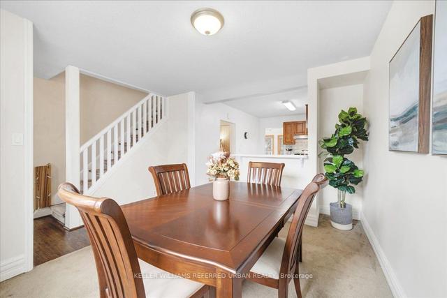 192 Horsham Ave, House detached with 3 bedrooms, 2 bathrooms and 3 parking in Toronto ON | Image 8