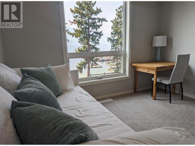 104 - 3398 Mckinley Beach Lane, House attached with 2 bedrooms, 2 bathrooms and 1 parking in Kelowna BC | Image 16