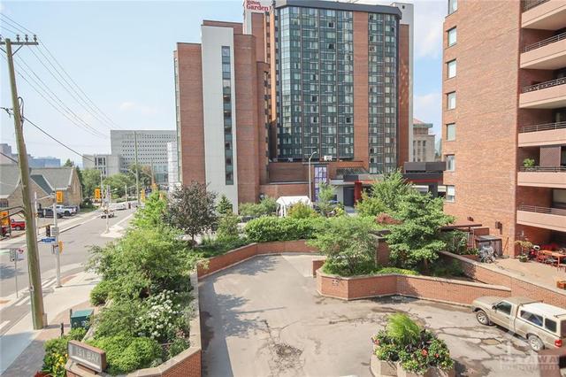 304 - 151 Bay Street, Condo with 2 bedrooms, 2 bathrooms and 1 parking in Ottawa ON | Image 24
