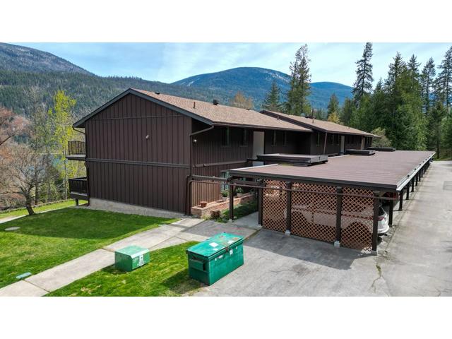 1 - 1691 Highway 3a, Condo with 1 bedrooms, 1 bathrooms and 1 parking in Central Kootenay F BC | Image 26
