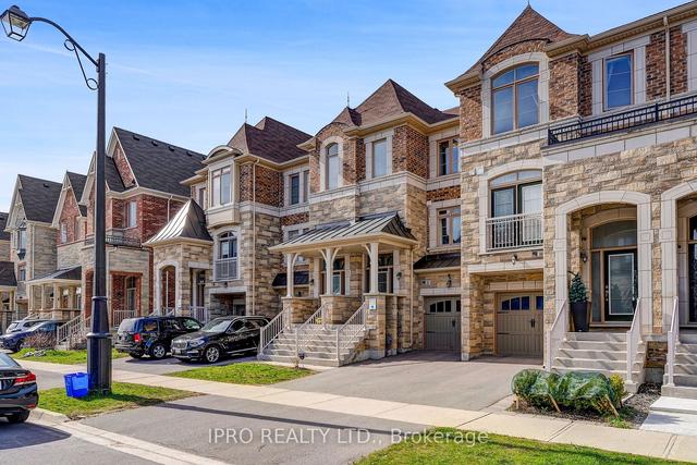 62 Farooq Blvd, House attached with 3 bedrooms, 4 bathrooms and 2 parking in Vaughan ON | Image 23