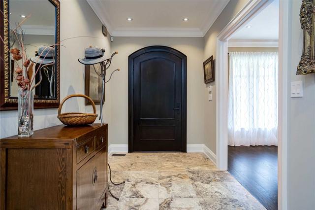 18 Holloway Rd, House detached with 4 bedrooms, 6 bathrooms and 6 parking in Toronto ON | Image 12