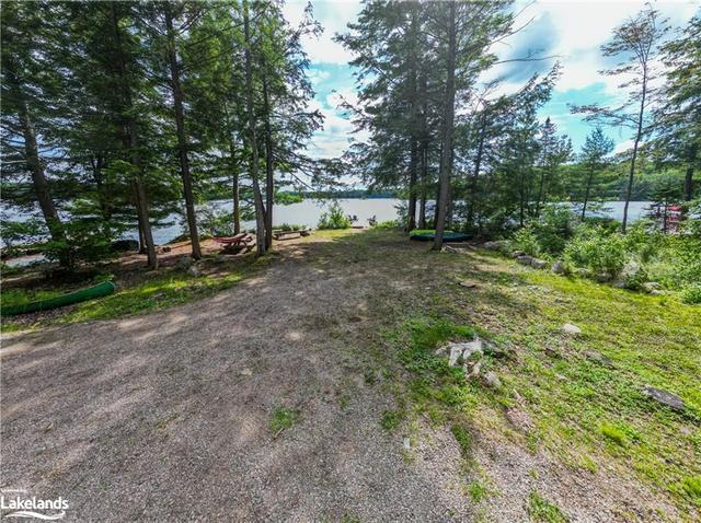 1032 Lakeshore Drive S, House detached with 4 bedrooms, 2 bathrooms and 6 parking in Bracebridge ON | Image 19