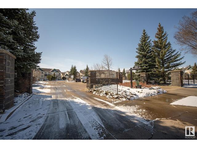 10 - 11717 9b Av Nw, House attached with 2 bedrooms, 2 bathrooms and 2 parking in Edmonton AB | Image 47