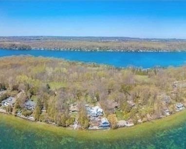163 Eight Mile Point Rd, House detached with 3 bedrooms, 1 bathrooms and 4 parking in Oro Medonte ON | Image 2