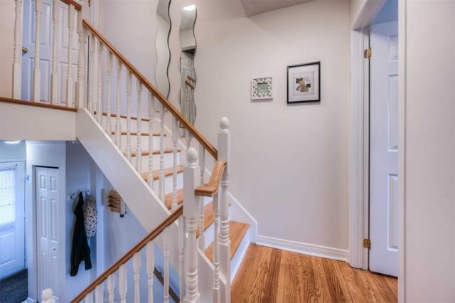 a5 - 211 Veronica Dr, Townhouse with 3 bedrooms, 2 bathrooms and 1 parking in Kitchener ON | Image 10