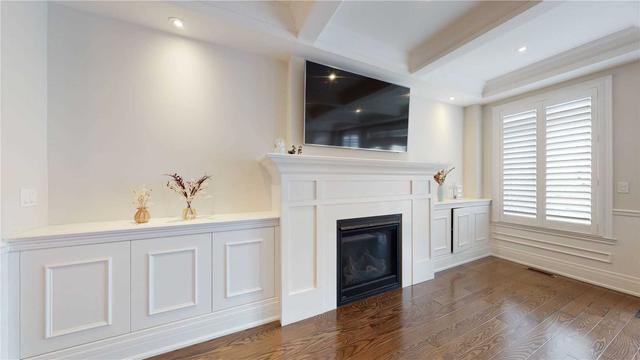 19 b Alan Ave, House detached with 4 bedrooms, 4 bathrooms and 3 parking in Toronto ON | Image 7